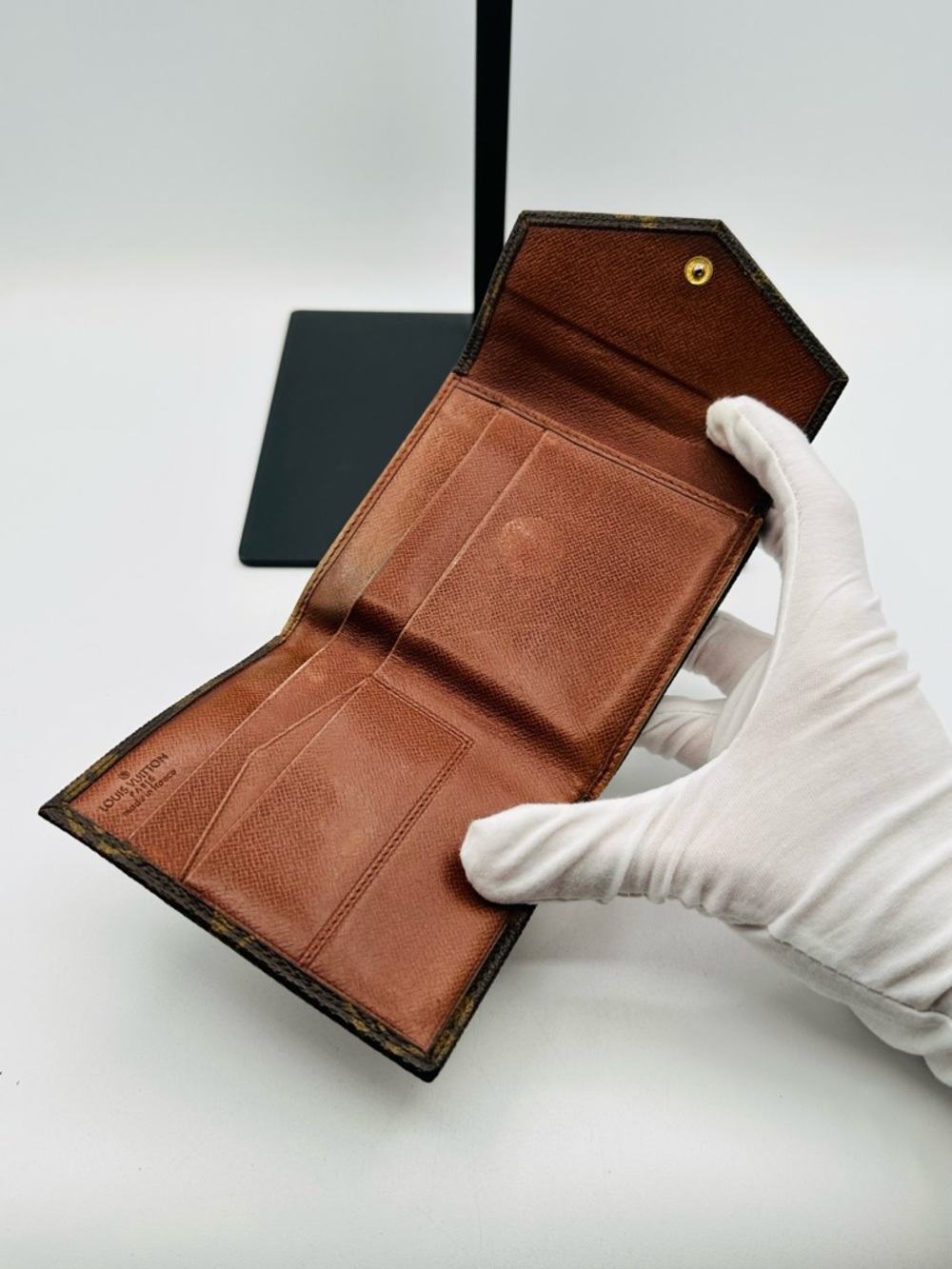 Louis Vuitton Vintage Tri Fold Wallet - Picture 8 of 13